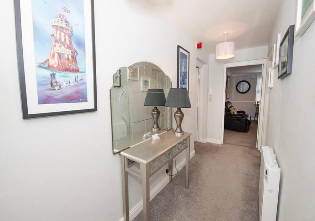 Pelican-Stylish 2-Bed Apartment Close To Beach & Town Scarborough Exteriér fotografie