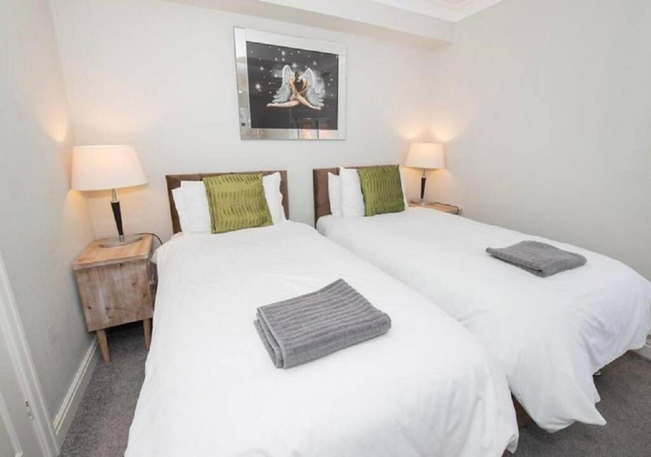 Pelican-Stylish 2-Bed Apartment Close To Beach & Town Scarborough Exteriér fotografie