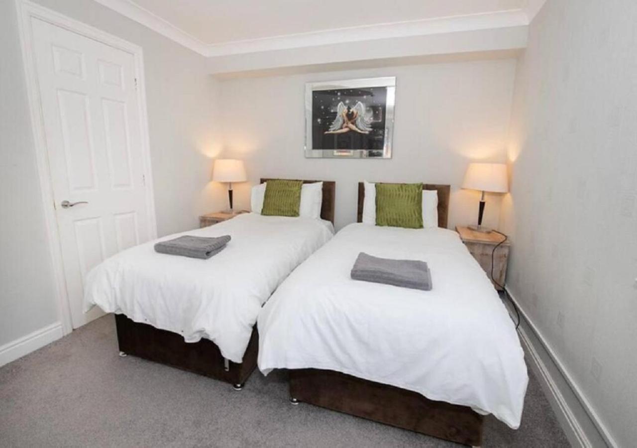 Pelican-Stylish 2-Bed Apartment Close To Beach & Town Scarborough Exteriér fotografie